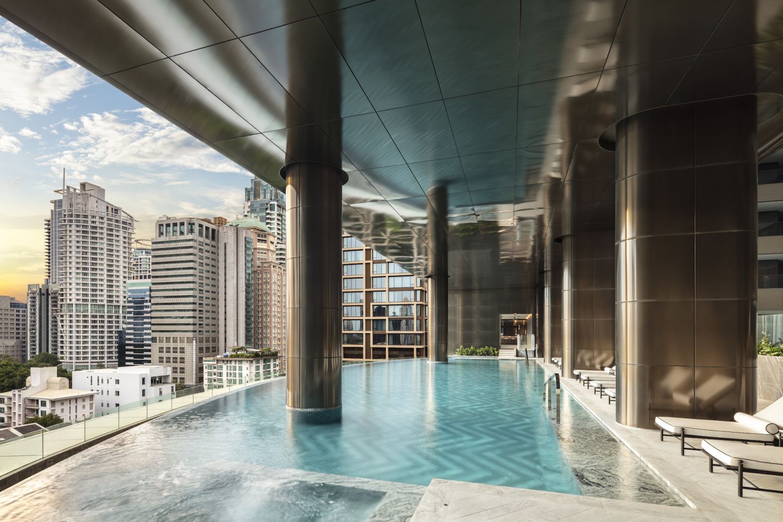 BKK3_Pool_Angle_2_Final_V2.jpg