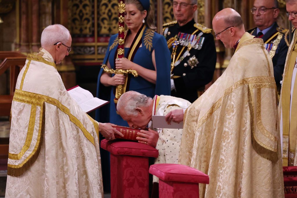 LONDON, ENGLAND - MAY 06: King Charles III attends his coronation at Westminster Abbey on May 6, 2023 in London, England. The Coronation of Charles III and his wife, Camilla, as King and Queen of the United Kingdom of Great Britain and Northern Ireland, and the other Commonwealth realms takes place at Westminster Abbey today. Charles acceded to the throne on 8 September 2022, upon the death of his mother, Elizabeth II. (Photo by Richard Pohle - WPA Pool/Getty Images)