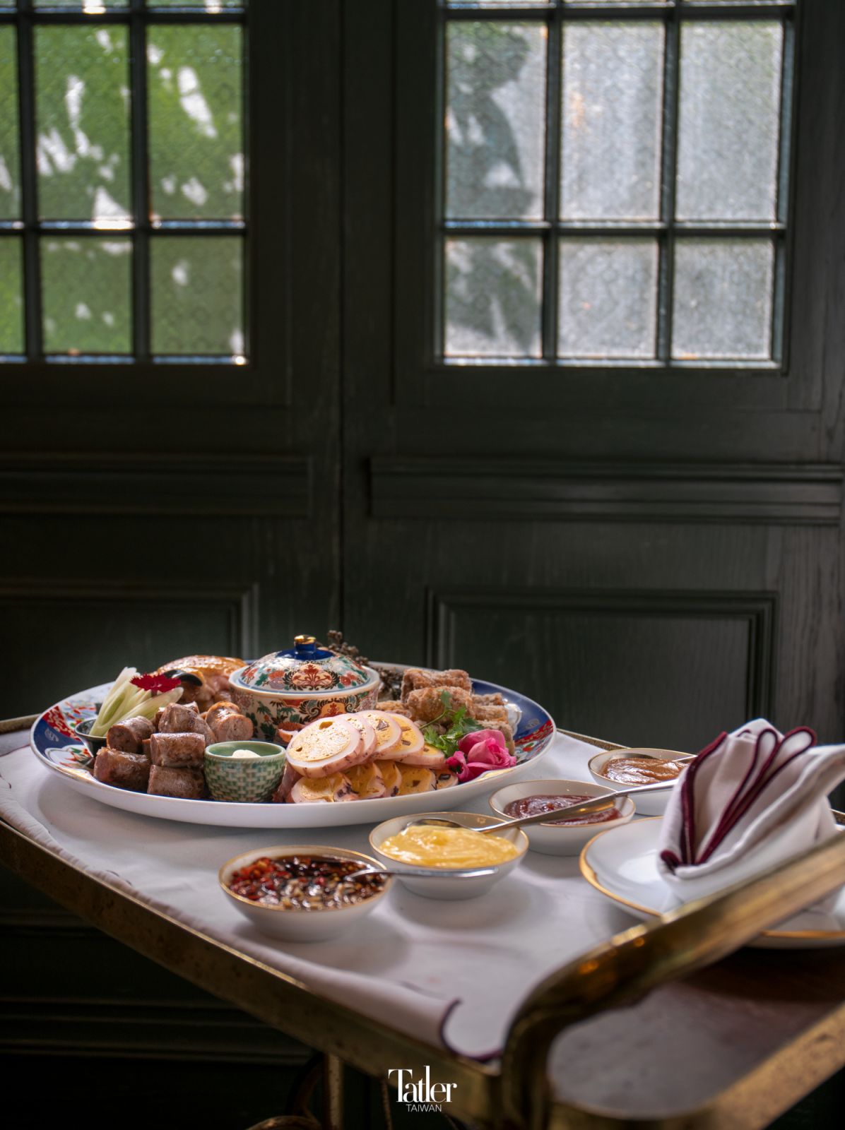 山海豪華拼盤是台味的總和,是台灣餐桌歷史文化的風味傳承。Photography:Thomas K.