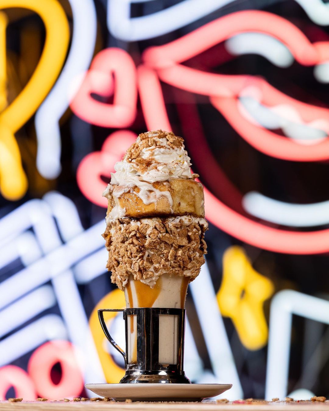 The Cinnabon CrazyShake will appease any cinnamon fan out there (Photo: Instagram/@blacktapmy)