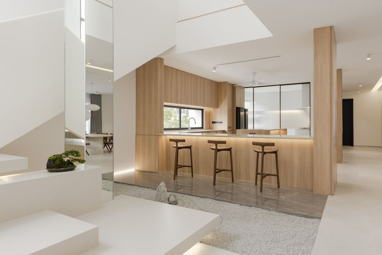 The layered interiors