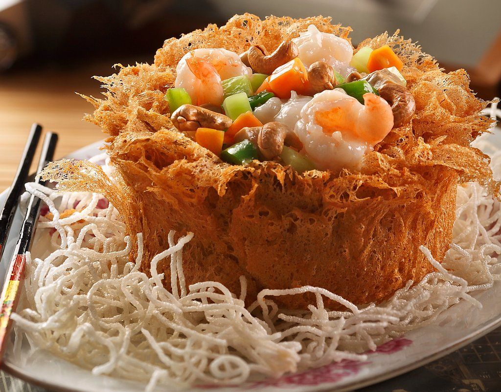 Spring Court's yam ring with mixed vegetables and prawn.