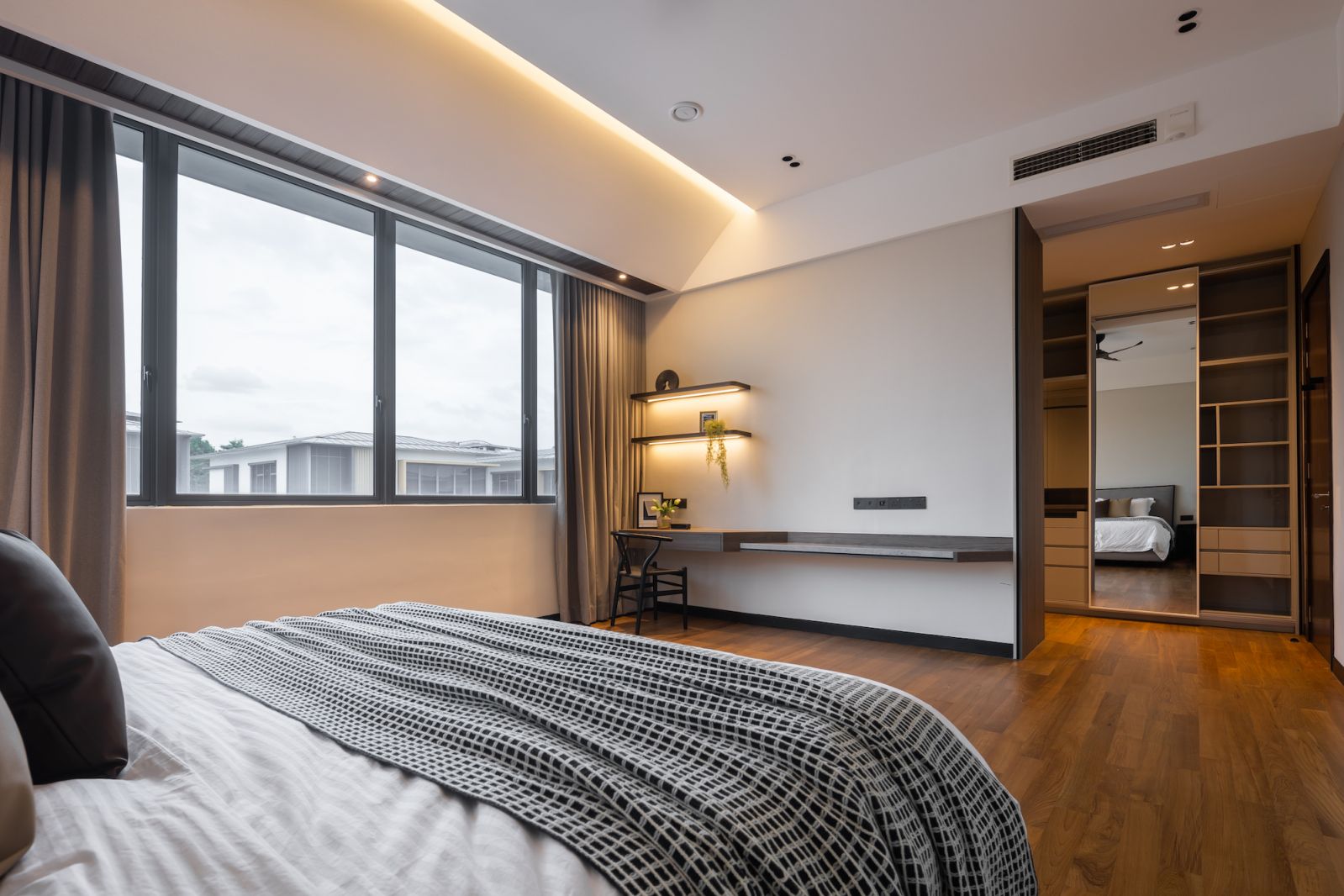 Master bedroom