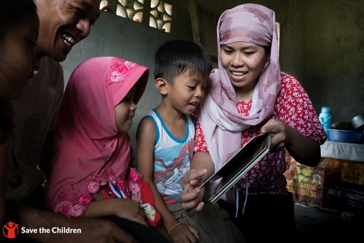 A happy household (Photo: Save the Children PH)