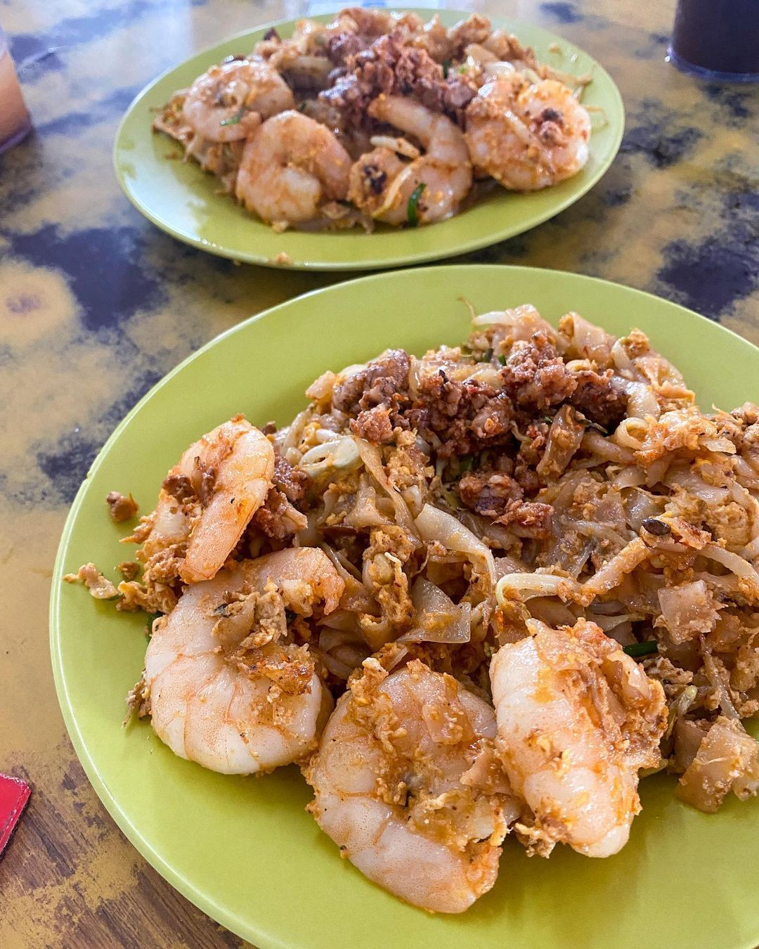 Ah Leng Char Kuey Teow is one of the most famous places on the island to get this staple dish (Photo: Instagram/@jasonatethis)