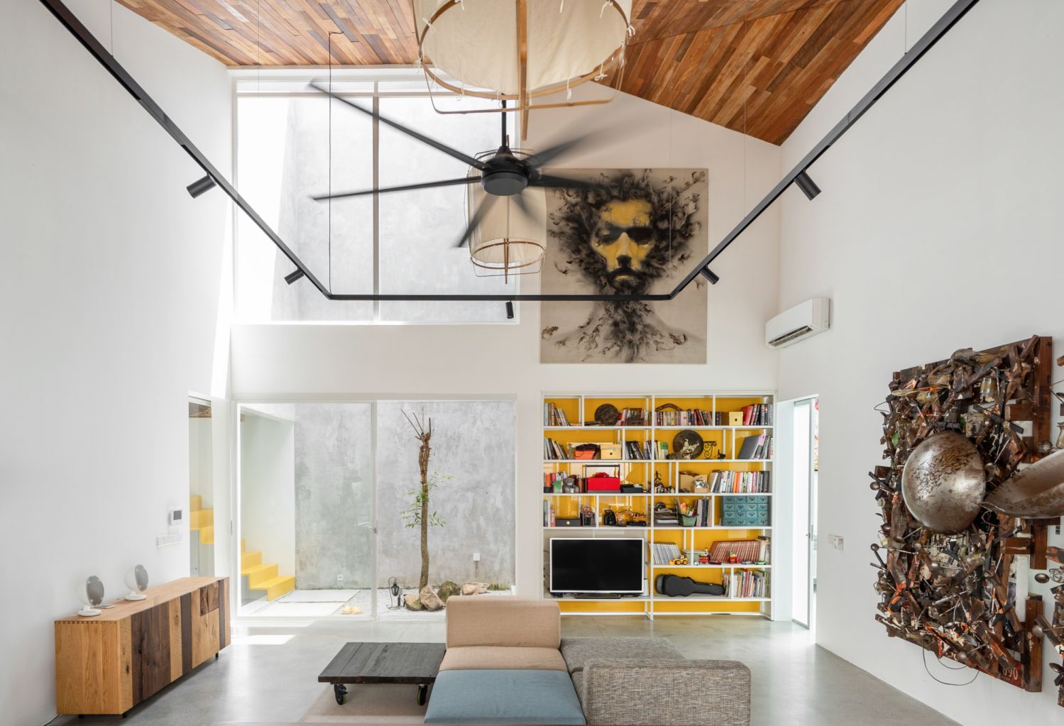 Introvert house by Core Design Workshop (Photo: Ceavs Chua)