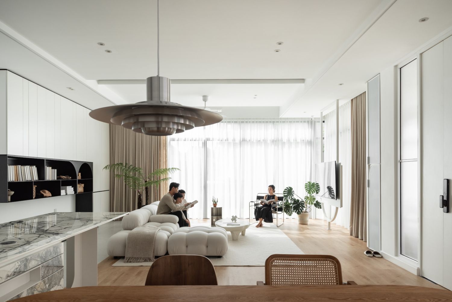 Japandi family home by Pins Design Studio (Photo: TWJPTO)