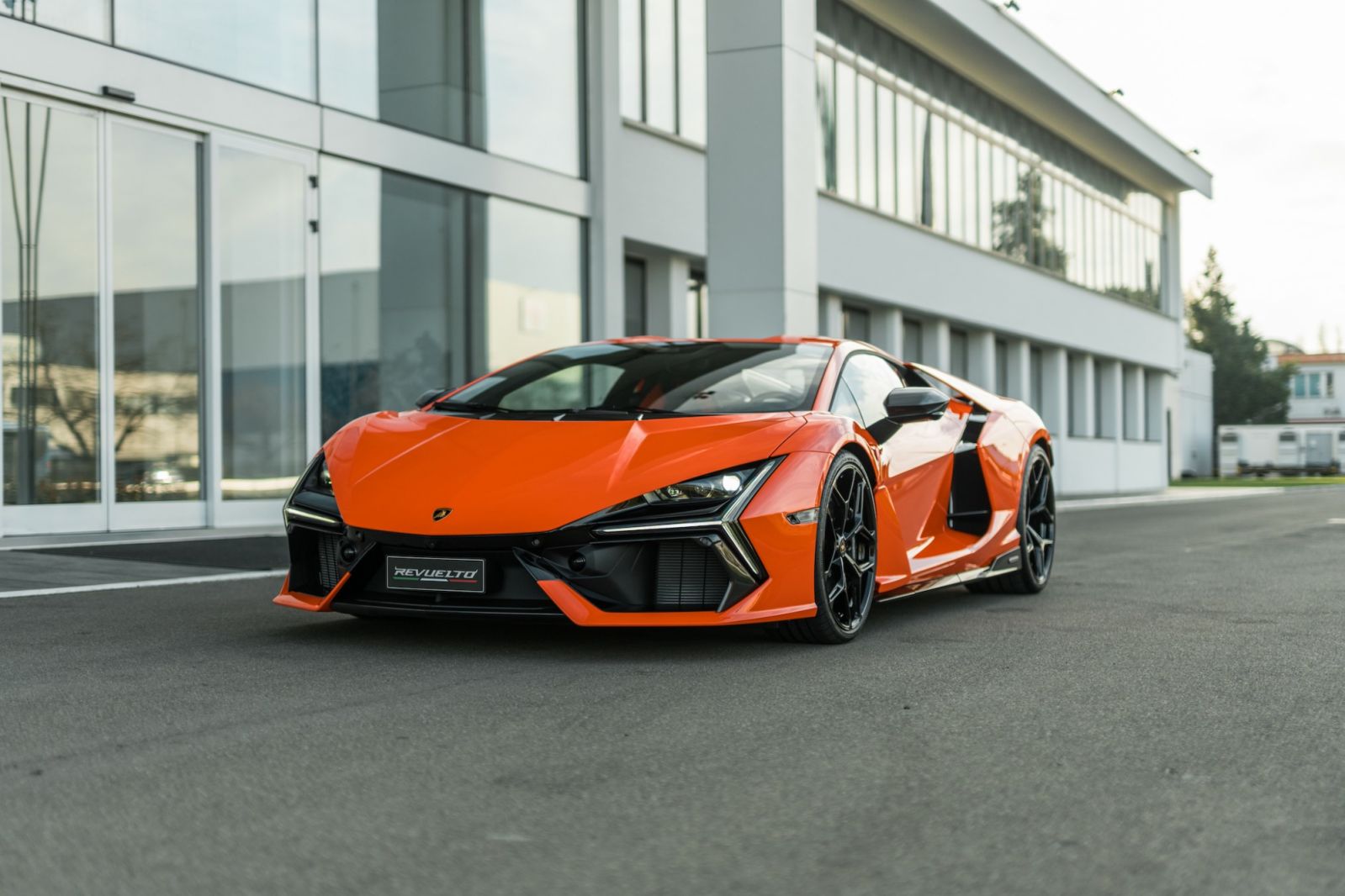 The new Lamborghini Revuelto