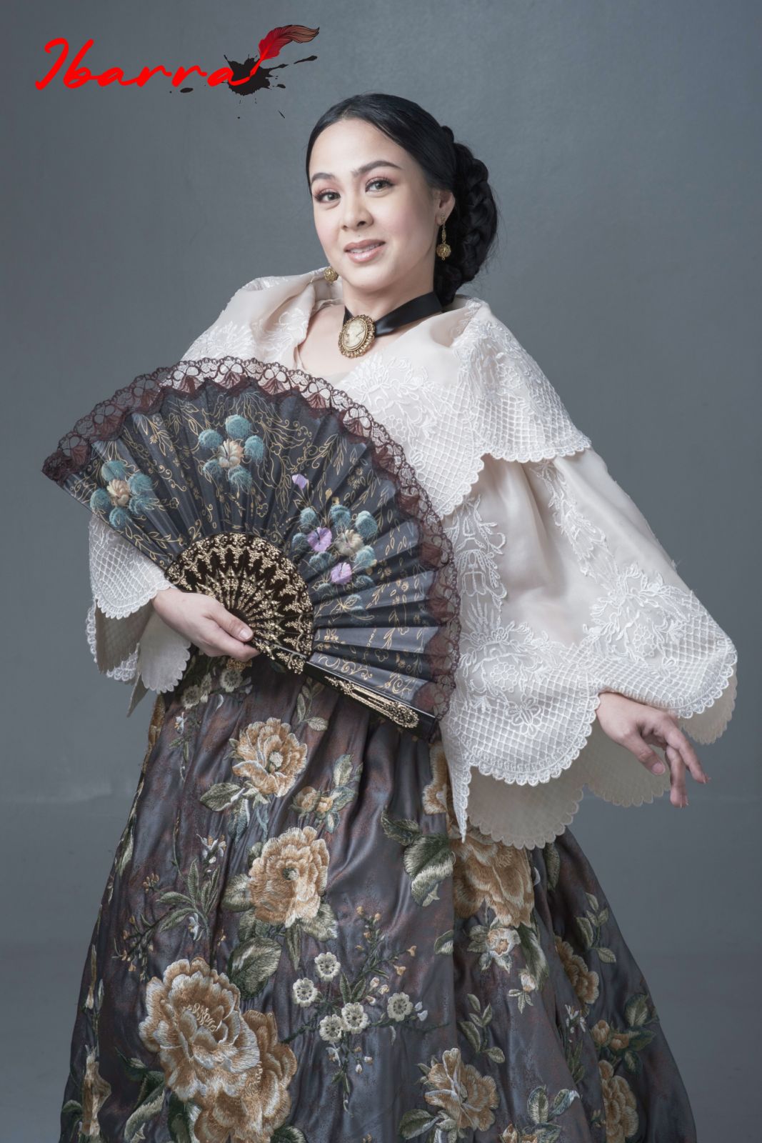 Myramae Meneses as Maria Clara