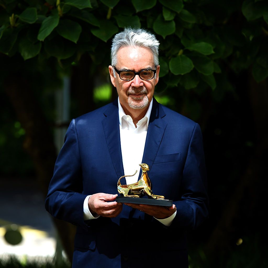 LOCARNO, SWITZERLAND - AUGUST 11: Howard Shore poses with the Pardo Vision Award Nascens during the 69th Locarno Film Festival on August 11, 2016 in Locarno, Switzerland. (Photo by Pier Marco Tacca/Getty Images)
