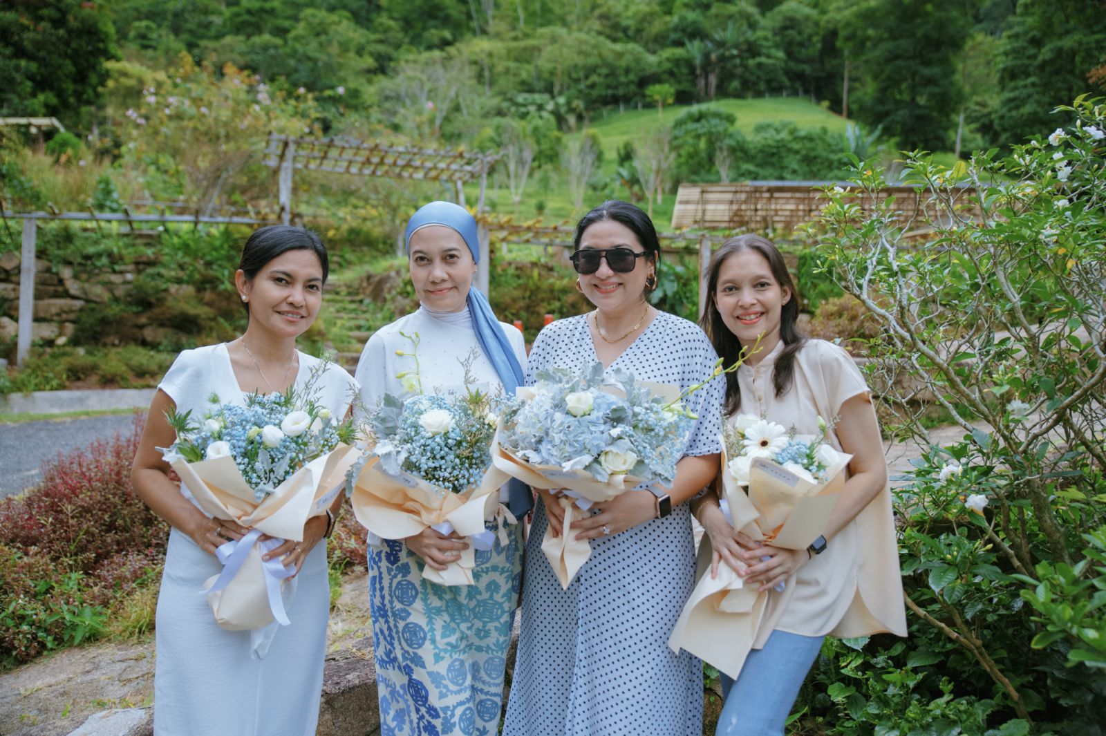 mothers with flowers