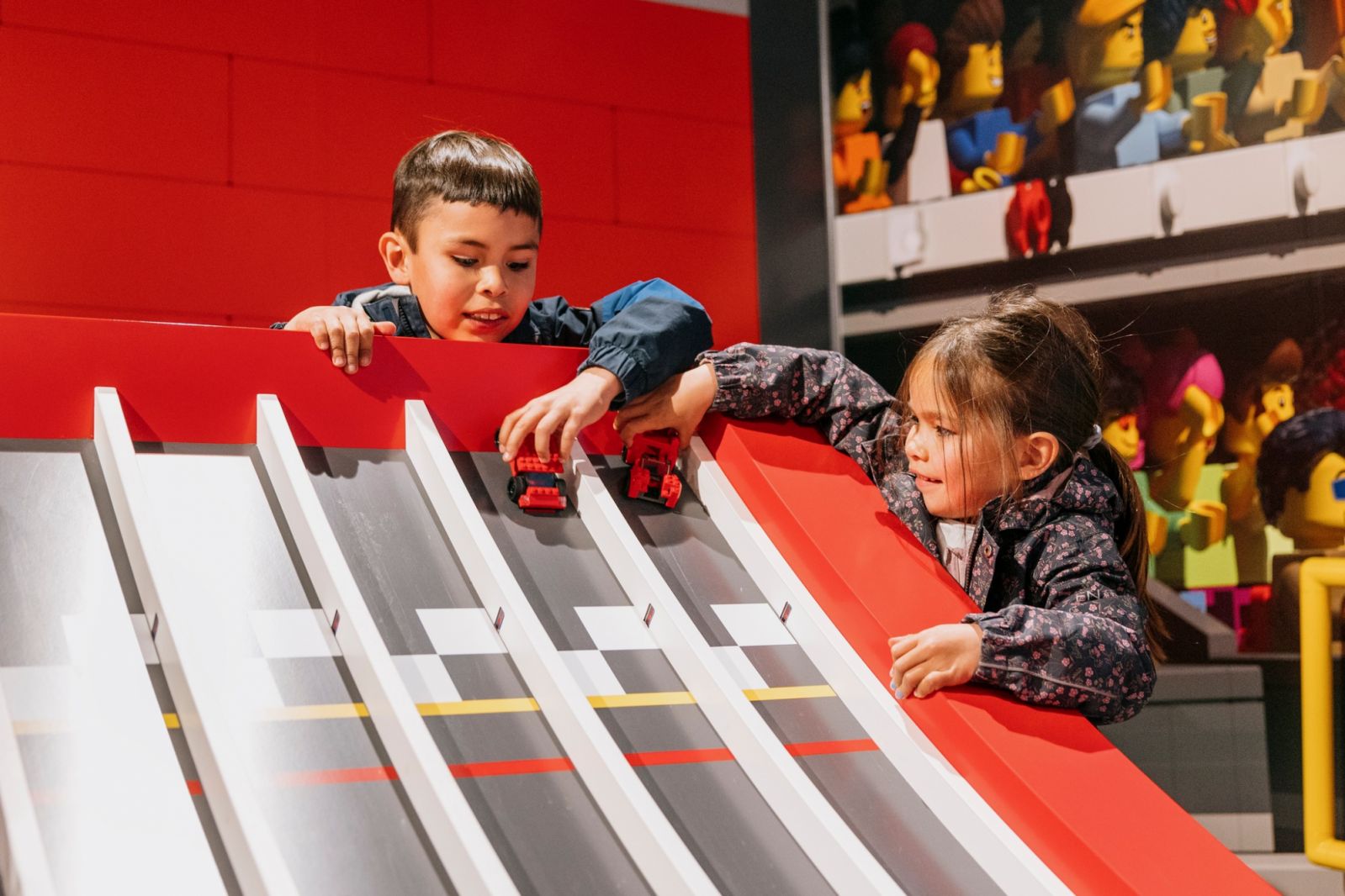 Ãbningen af FERRARI i LEGOLAND 18.05.2023.