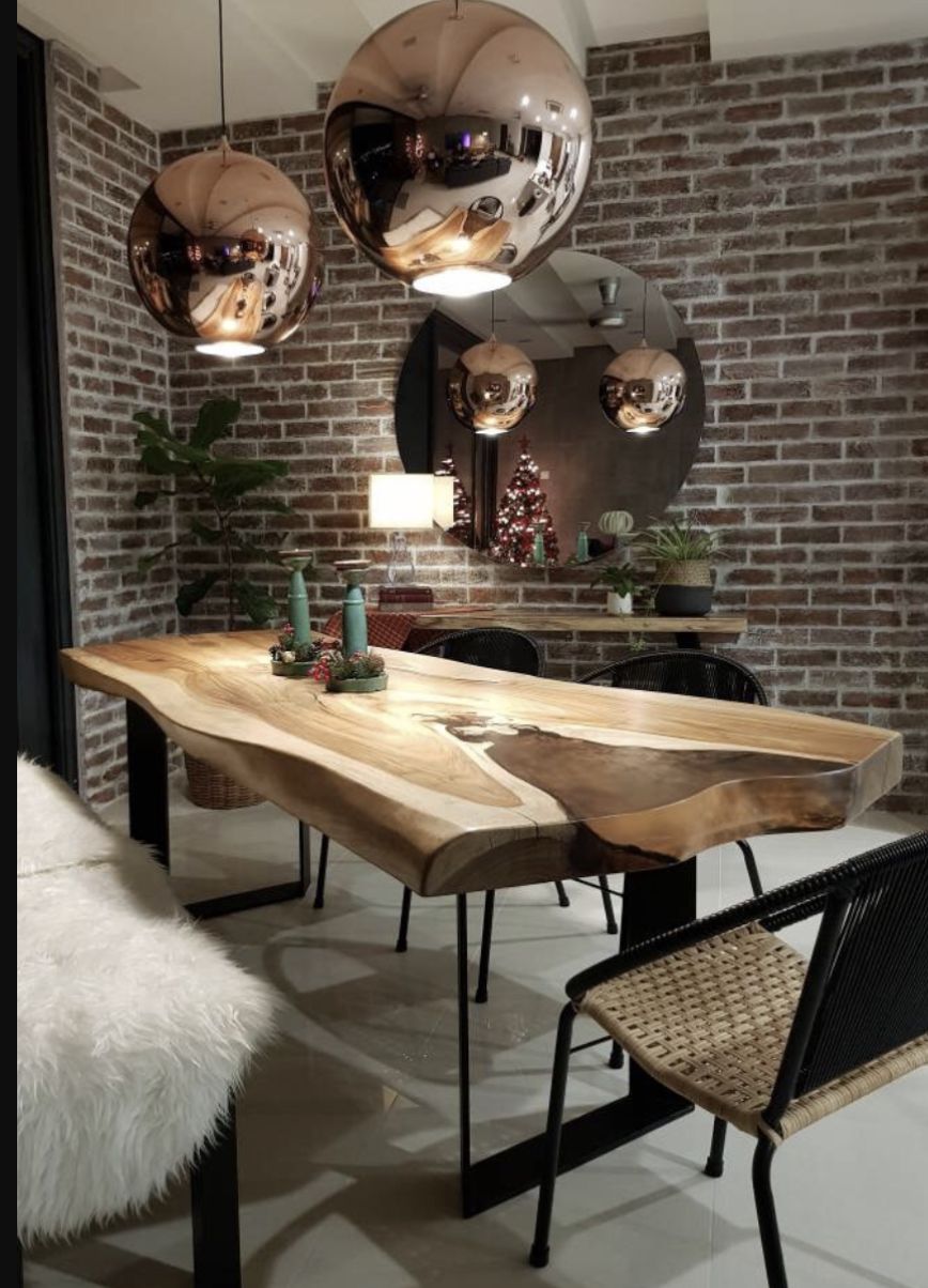 Art of Tree specialise in salvaged wood pieces