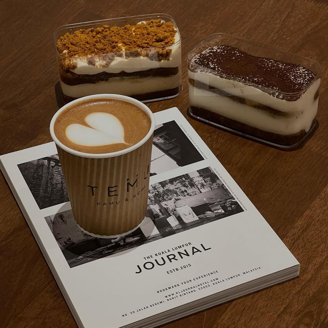 Desserts and coffee at Temu (Photo: Instagram / @temucoffee.my)