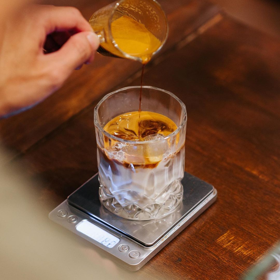 Making a latte at The Alley (Photo: Instagram / @thealleypenang)