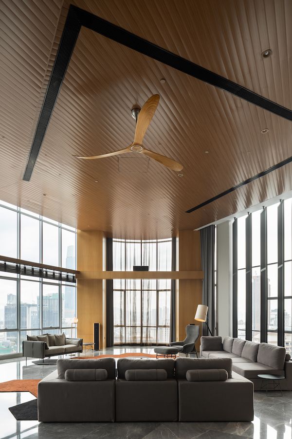 The rust coloured aluminium roof