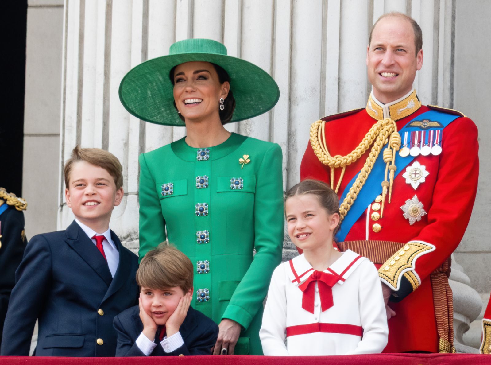 Prince George of Wales, Prince Louis of Wales, Catherine, Princess of Wales, Princess Charlotte of Wales, Prince William of Wales on the balcony during Trooping the Colour