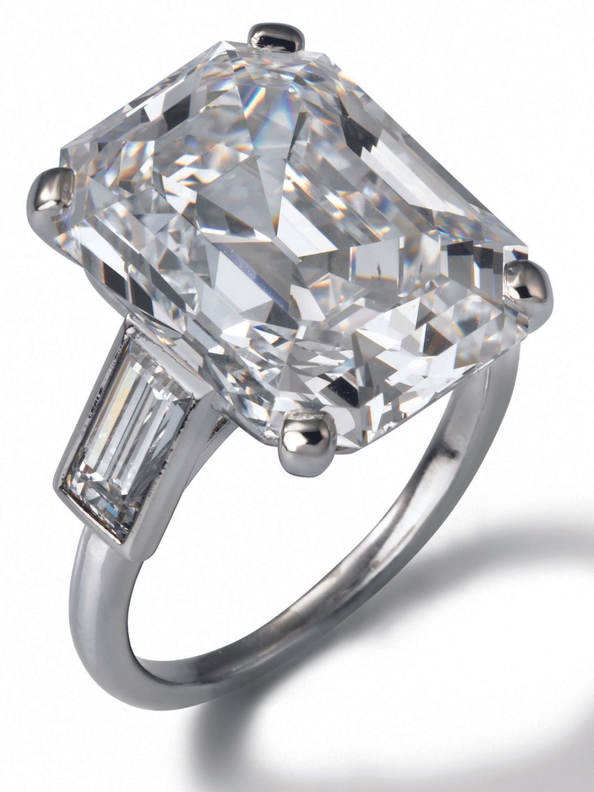 Cartier Paris engagement ring from 1956 (Photo: courtesy of Cartier)