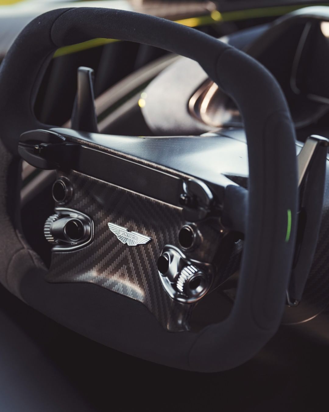 （Photo: Aston Martin）