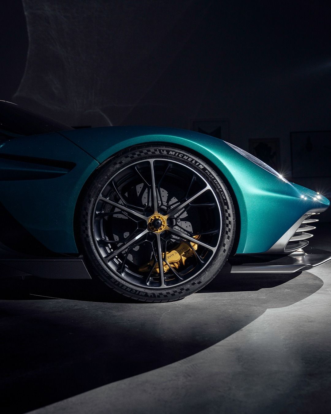 （Photo: Aston Martin）