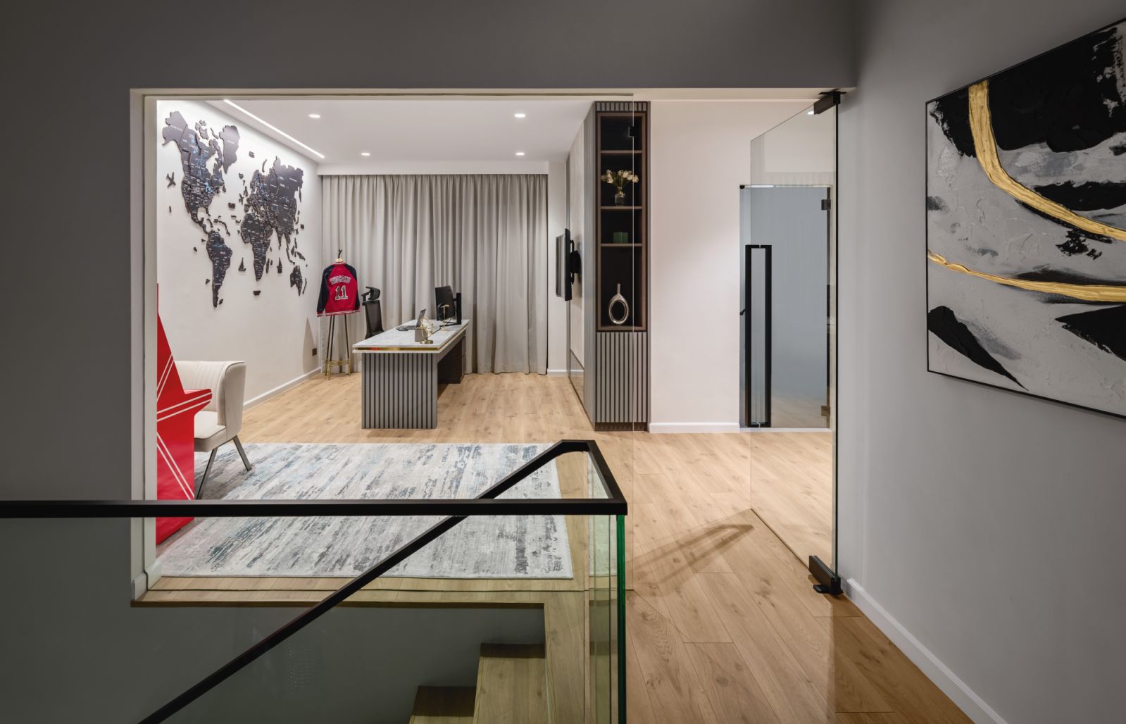 Stratton Place 4