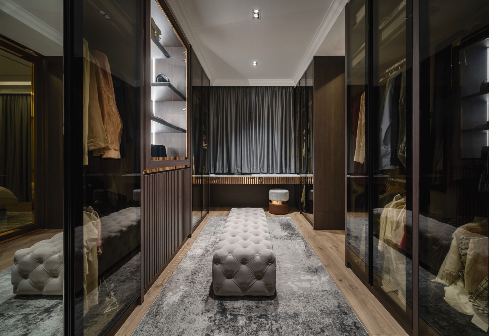 Stratton Place 7
