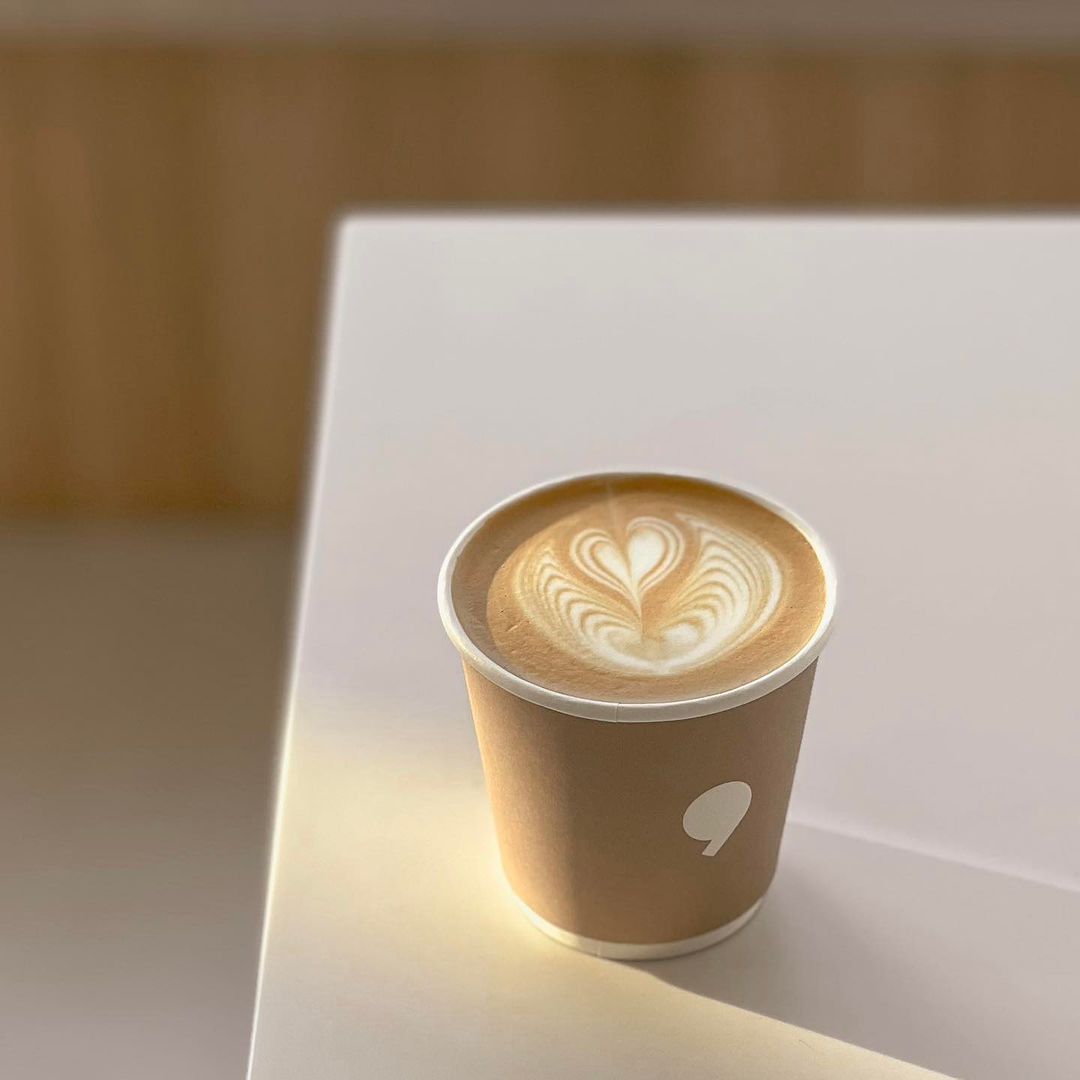 Latte (Photo: Instagram / @kommons.official)