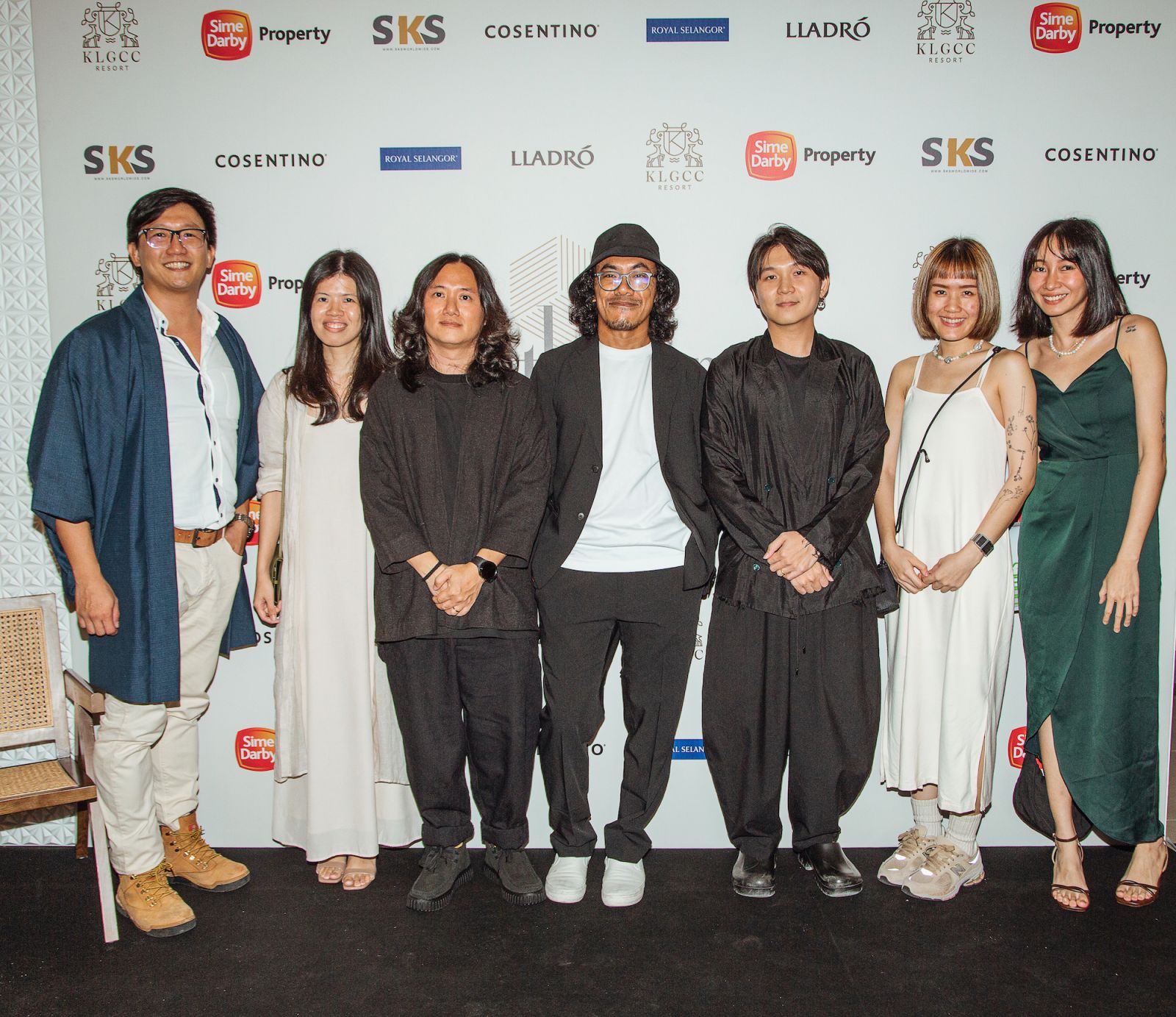 David Yeow of David Yeow Photography, Sharmaine Wong and Wei Hoong Chia of Wunderwall Design, Mior Aizuddin of Bunga Design Atelier, Wil Ken Ee of Wunderwall Design, Eliz Wong and Lew Yong Wei of DualSpace Studio