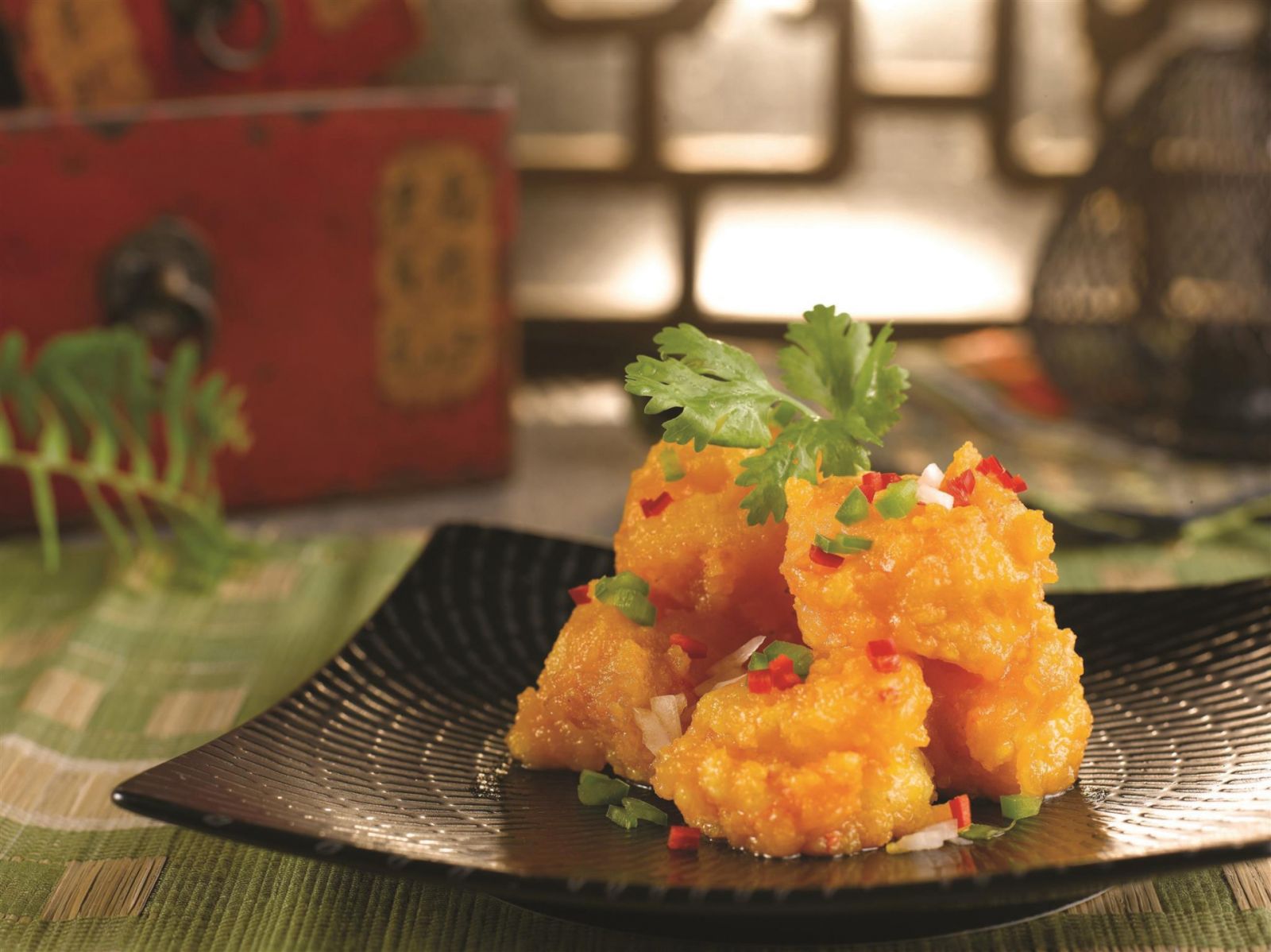 Paradise Dynasty Crispt-Fried Crystal Prawns tossed with salted egg yolk