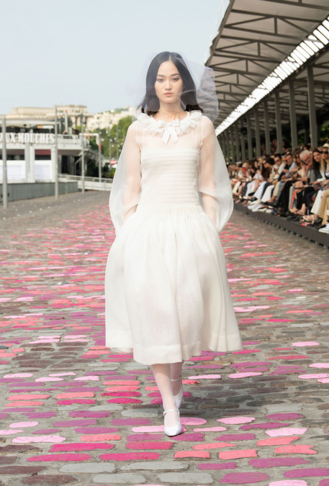 chanel haute couture 2023 fall winter fw23 paris fashion week collection runway photos