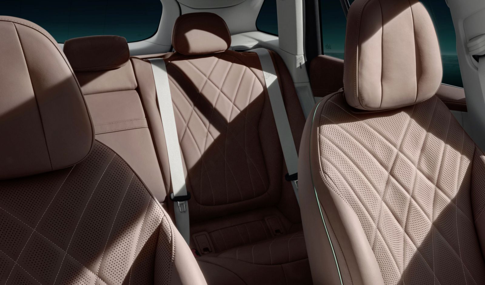 (Photo: Mercedes-Benz)