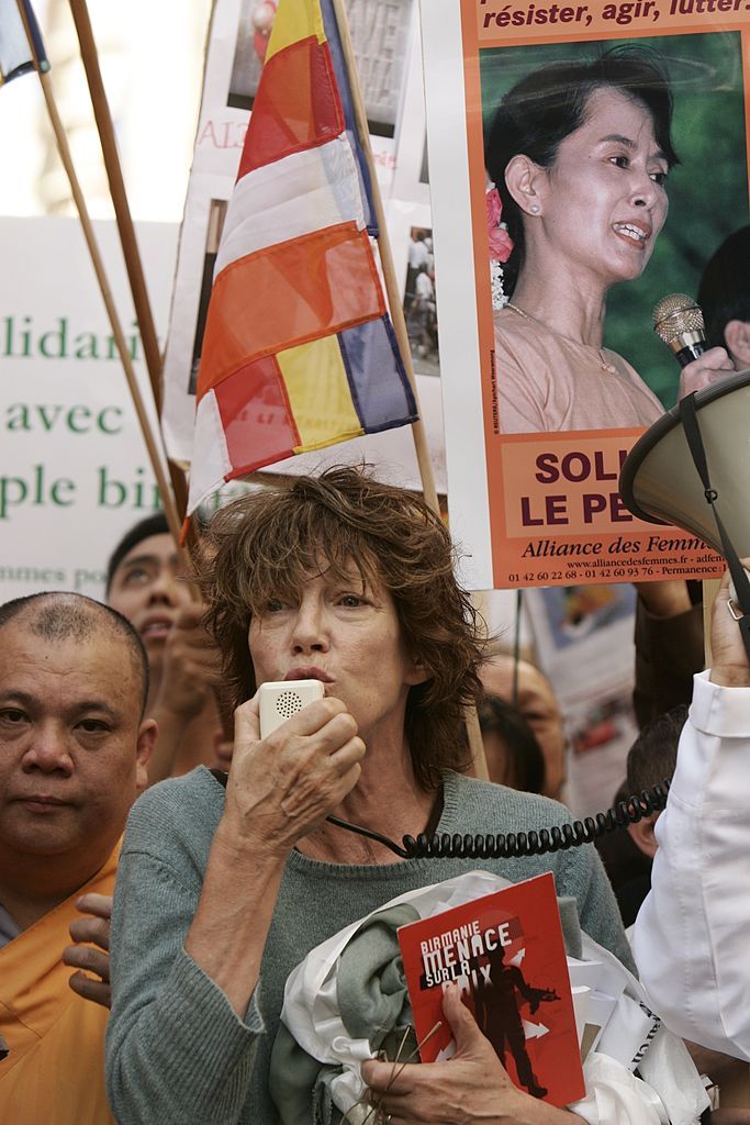 Actress Jane Birkin at a demonstration in Paris against the Myanmar military junta in 2007 (Photo: Getty Images)