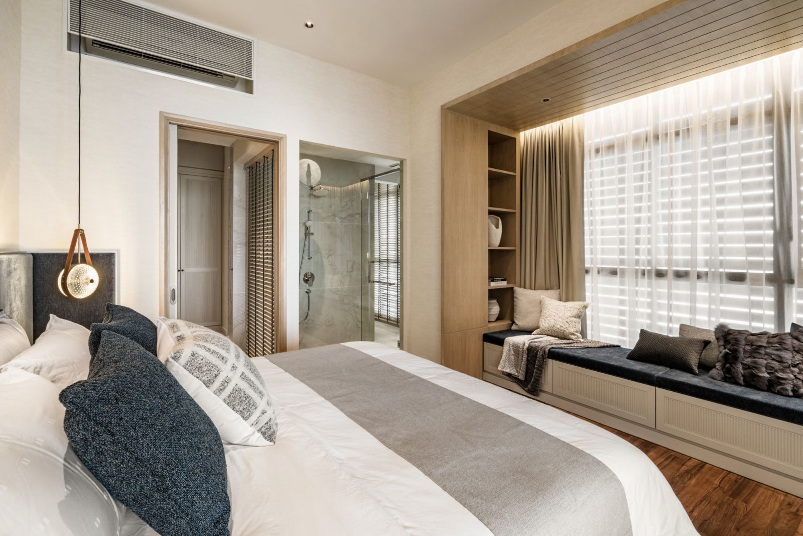 Chic and crisp shapes and textures in the bedroom