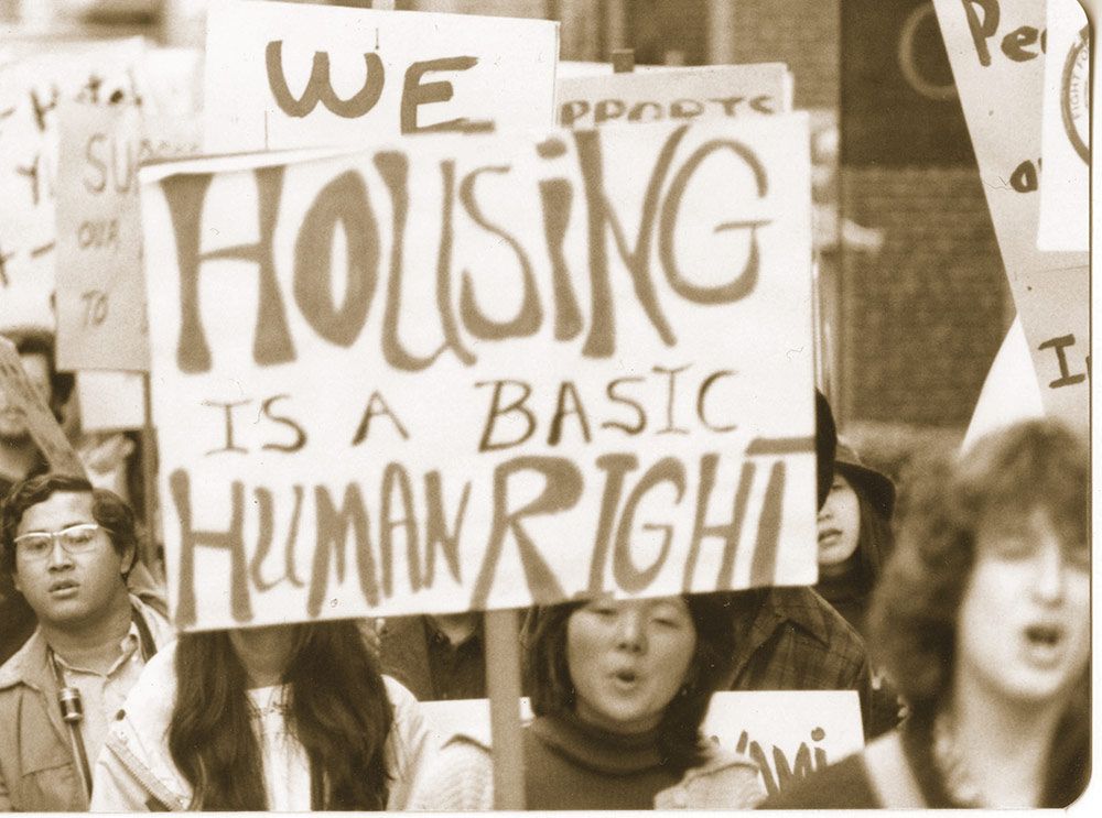 Protest in Manilatown San Francisco (Photo I-Hotel San Francisco)