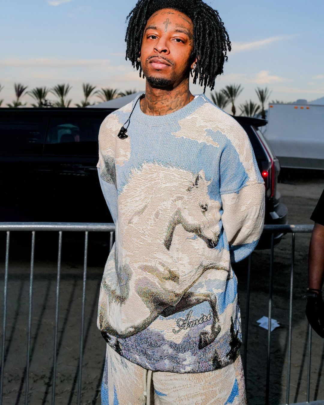 Spring-Summer 2023 Runway look 6 (Photo: @amiri / Instagram)