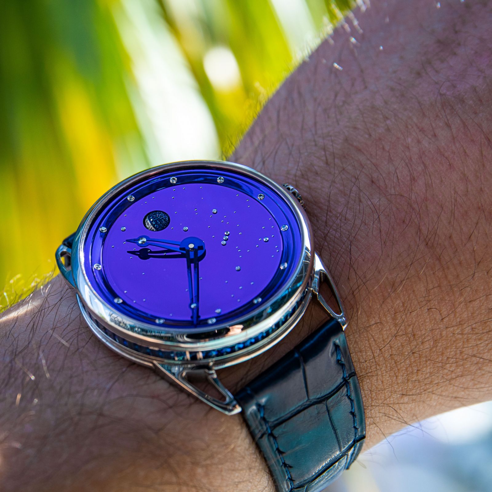De Bethune 25 Starry Sky Moonphase (Photo: courtesy of @de_bethune)