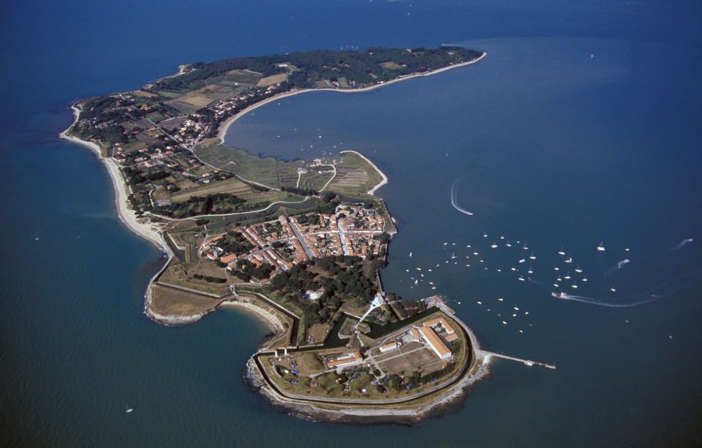 Vue de l'île d'Aix, en Charente-Maritime, France. (Photo by Joël DUCANGE/Gamma-Rapho via Getty Images)