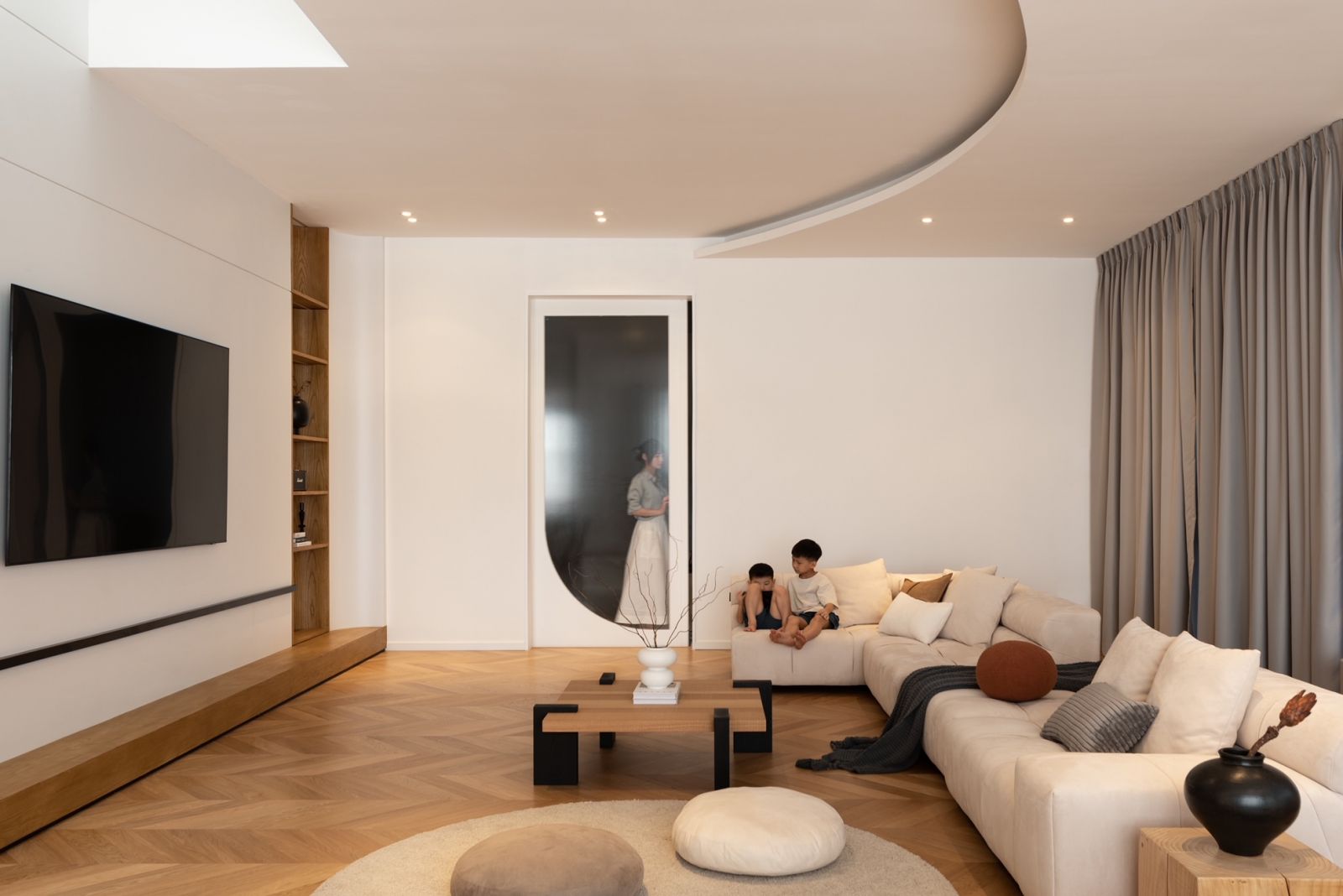 A neutral colour palette was favoured