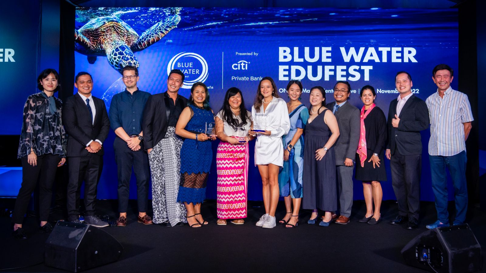 Judges and finalists of Blue Water Heroes Awards 2022 from left to right: Chong Seow Wei, Deo Florence Onda, Kyle Morgan, Marcellinus Jerry Winata, Dr Louisa Ponnampalam, Thanda Ko Gyi, Melati Riyanto Wijsen, Samantha Thian, Dr Neo Mei Lin, Dave Albao, Harlin Singh, Dr Toh Tai Chong, Arthur Tay