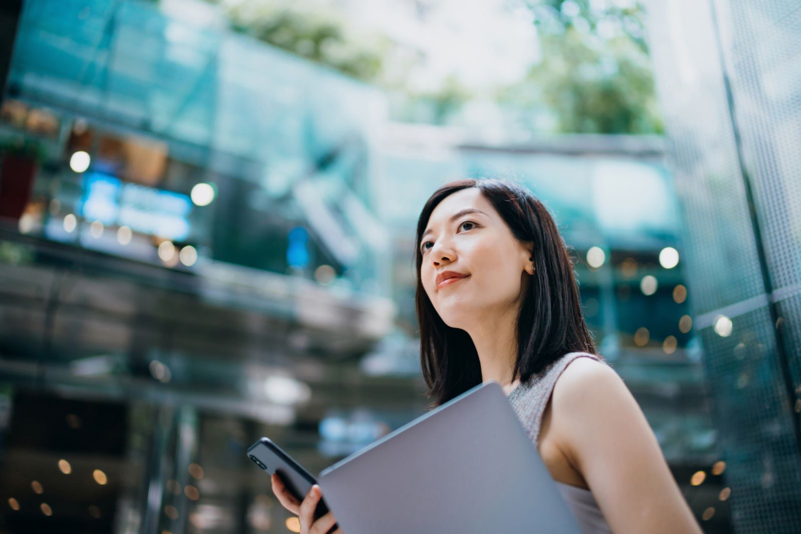 How AI and 5G will power innovation and productivity in the workplace ...