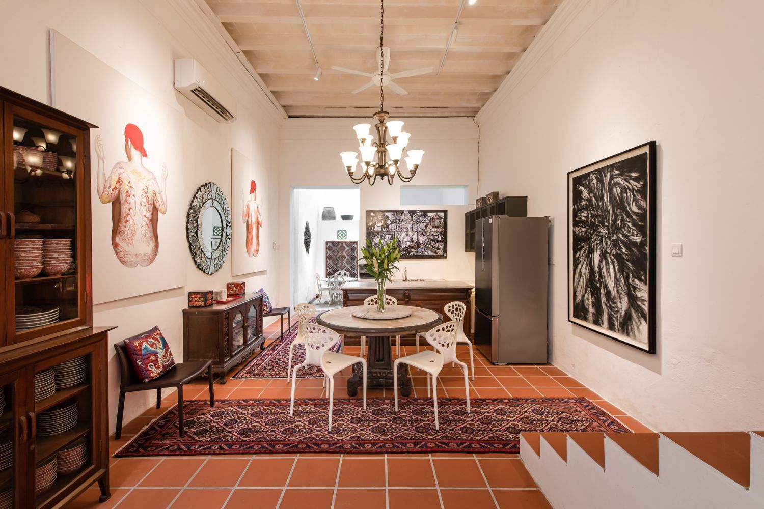 A simple renovation provides an ideal backdrop for gallery owner Lim Wei Ling's eclectic art collection to shine (Photo: David Yeow)