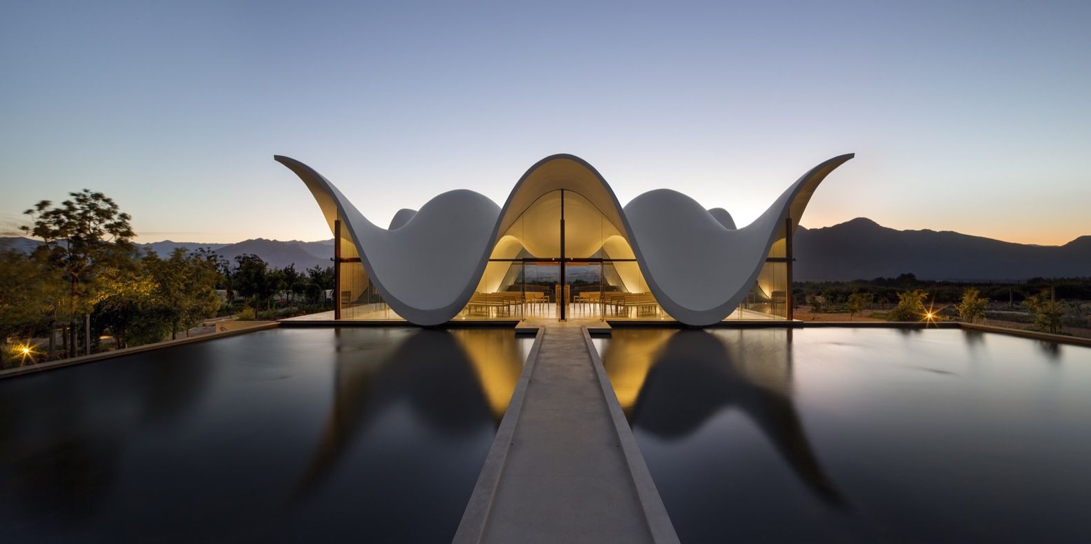 Bosjes Chapel, Western Cape, South Africa (Photo: Instagram/@steynstudio)