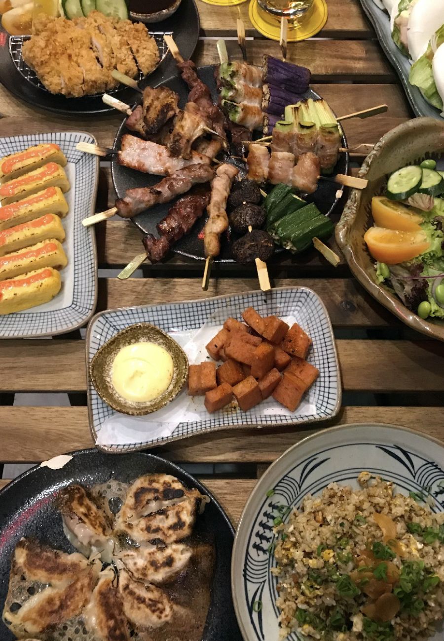 A spread at Butaya Izakaya (Photo: Instagram / @butayaizakayamy)