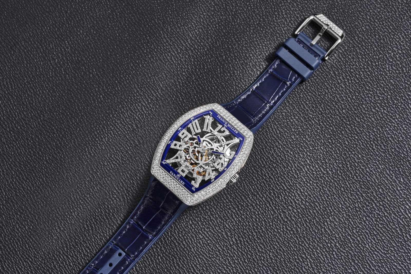 Vanguard Slim Skeleton in white gold