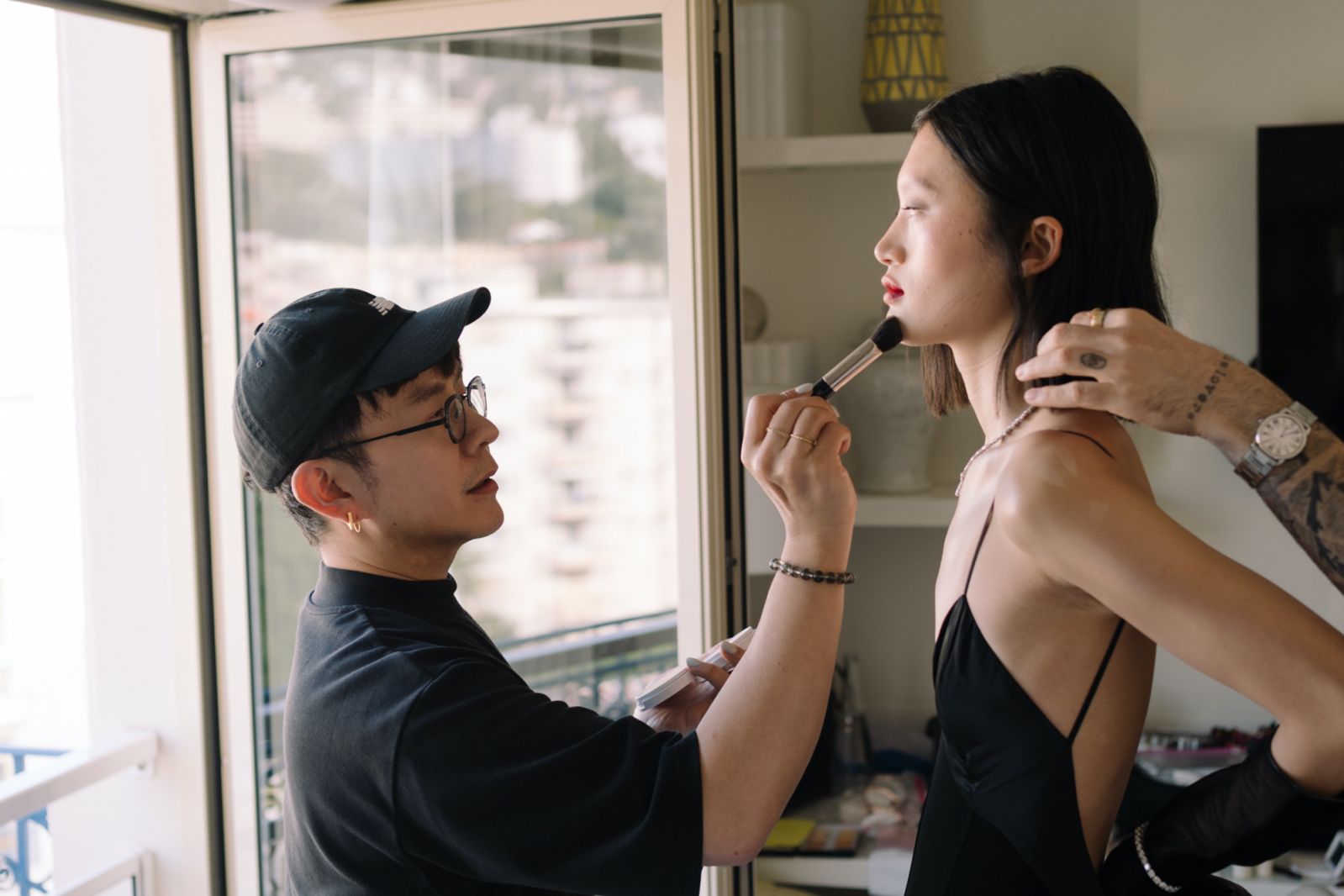 專訪旅美國際彩妝師Jonathan Wu:前進奧斯卡、國際時尚盛典Met Gala為藝人訂製妝容,樂於分享與傳承的他將國際經驗帶回台灣!