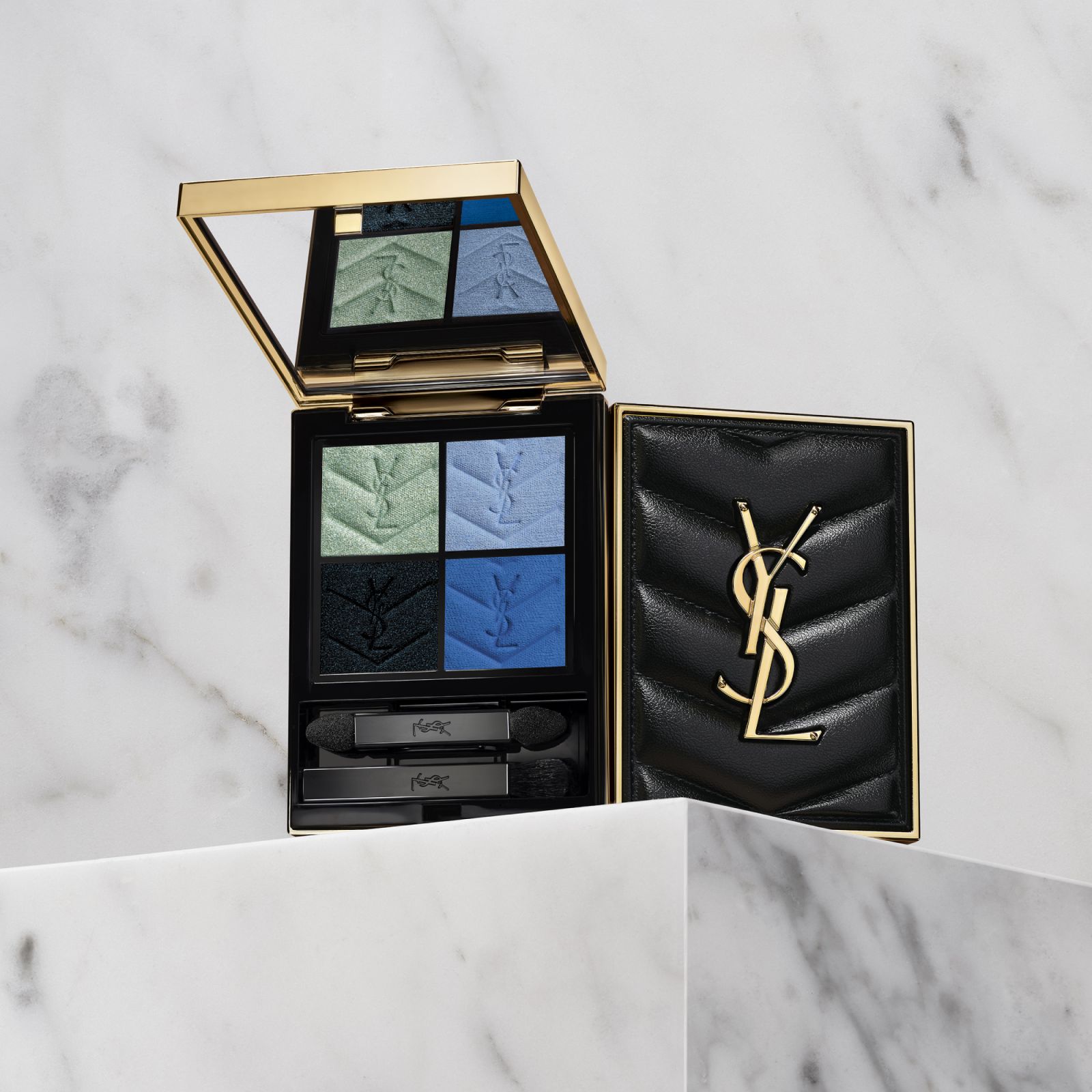色號900。Photo:YSL