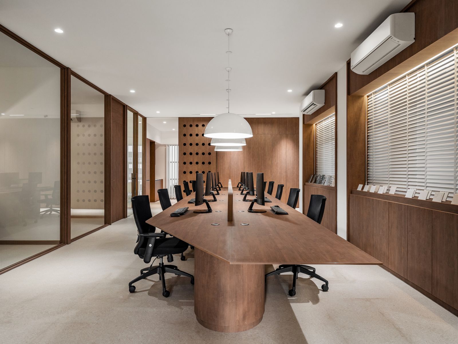 The open plan office (Photo: The Space Storyteller)