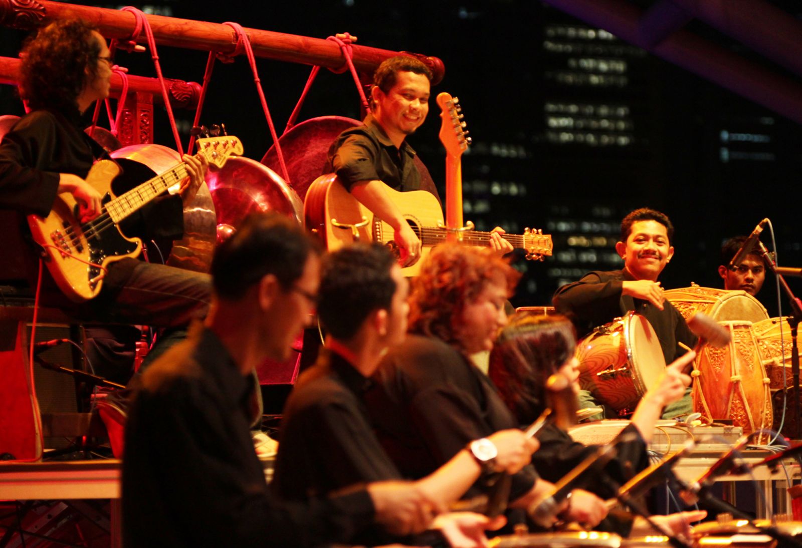 Rhythm in Bronze performing at the Esplanade.