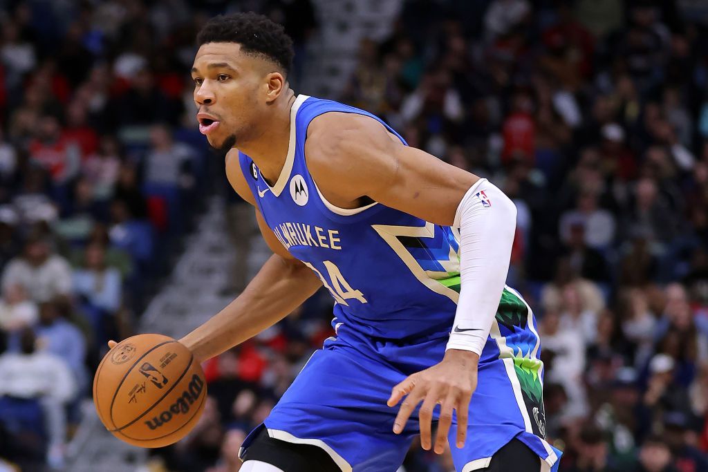 NEW ORLEANS, LOUISIANA - DECEMBER 19: Giannis Antetokounmpo #34 of the Milwaukee Bucks drives with the ball against the New Orleans Pelicans during a game at the Smoothie King Center on December 19, 2022 in New Orleans, Louisiana. NOTE TO USER: User expressly acknowledges and agrees that, by downloading and or using this Photograph, user is consenting to the terms and conditions of the Getty Images License Agreement. (Photo by Jonathan Bachman/Getty Images)