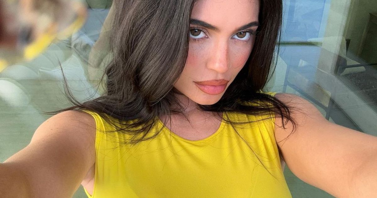 The ‘Lemon girl’ aesthetic, seen on Kylie Jenner and Sofia Richie, is ...